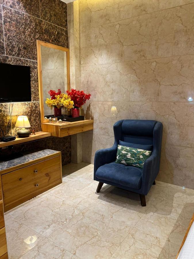 Divine Studios Rajouri Garden New Delhi Ngoại thất bức ảnh